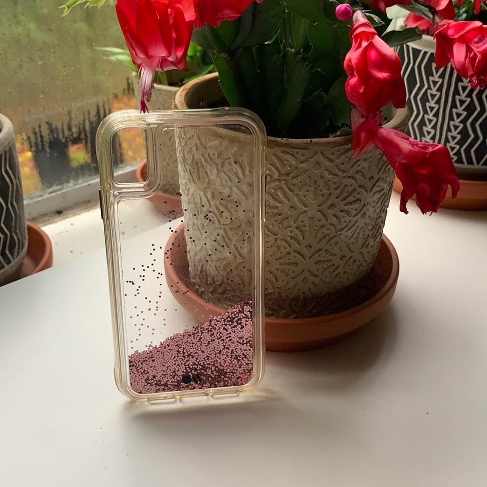 Free with Purchase Casemate Tumbling Glitter iPhone XR Phone Case Pink